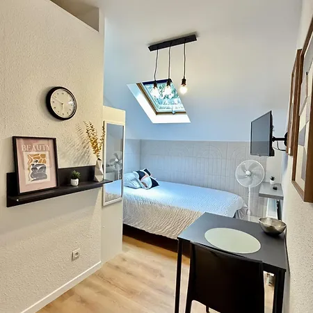 Symphony Aparthotel 3*